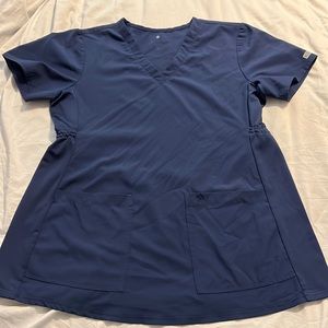 Med couture maternity scrub top